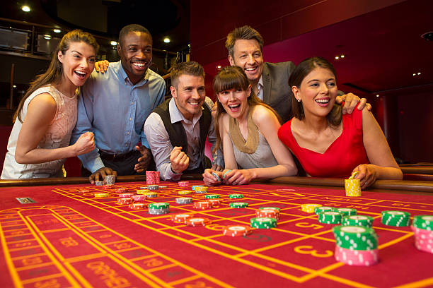 direkturtoto link live dealer table interface on mobile device